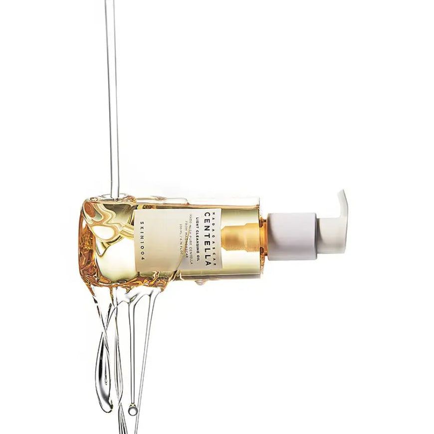 Madagascar Centella Light Cleansing Oil 3